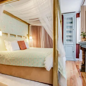 Apartment Luxa Charm House By Lovelystay, Sintra