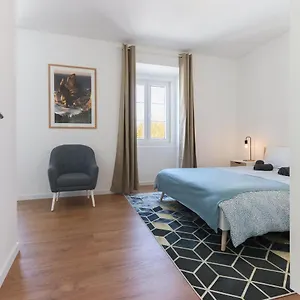 Apartment Flower Lux Ii, Sintra